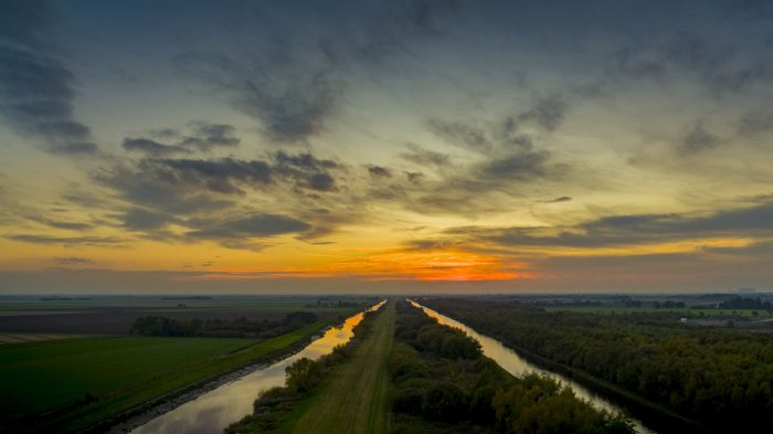 Drone Filming of a Sunset over the river Don in Yorkshire