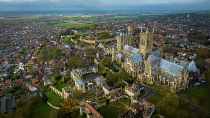 Lincoln Cathedral 1-sharpen-softness