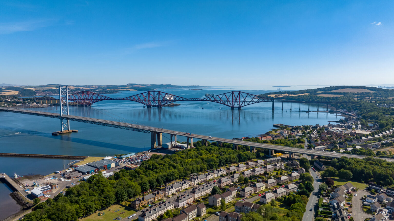 The Forth Bridge, aerial photograph by Phil Fearnley for Hold The Front Page